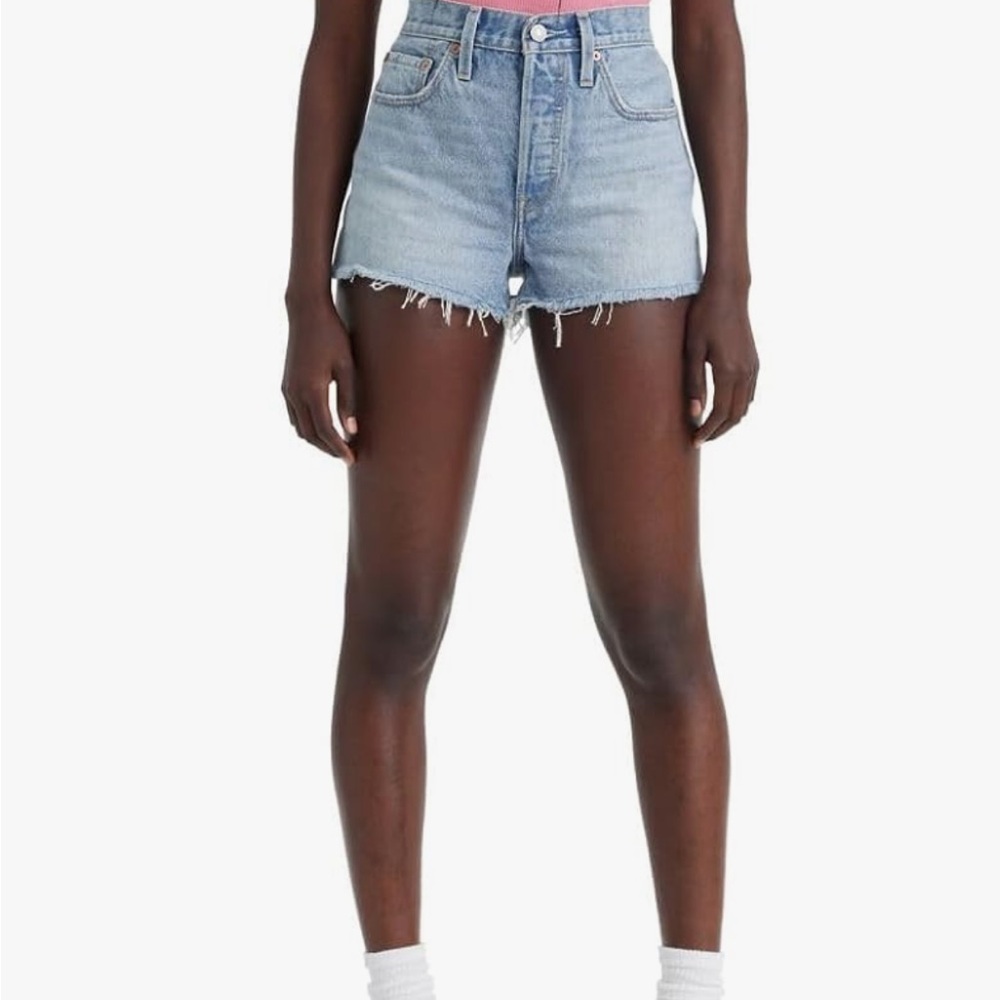 Levi’s High-Rise Light Wash Denim Shorts - Blue
